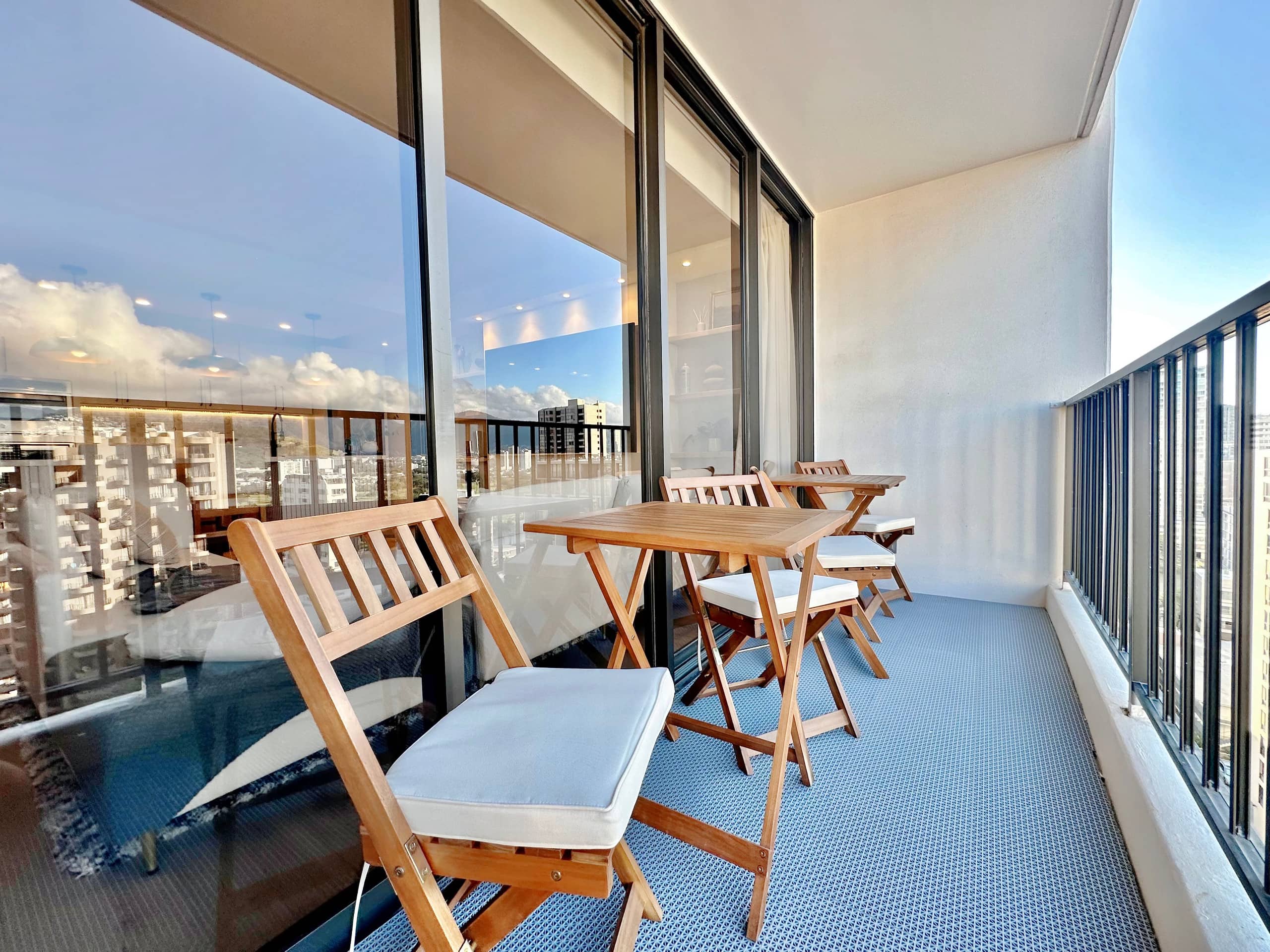 17F-Beautiful & Upscale-Waikiki Beach 1BR/Parking~ - Image 45