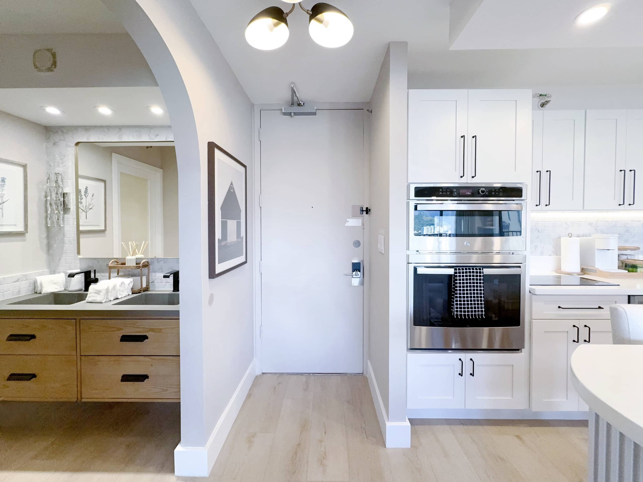 17F-Beautiful & Upscale-Waikiki Beach 1BR/Parking~ - Image 28