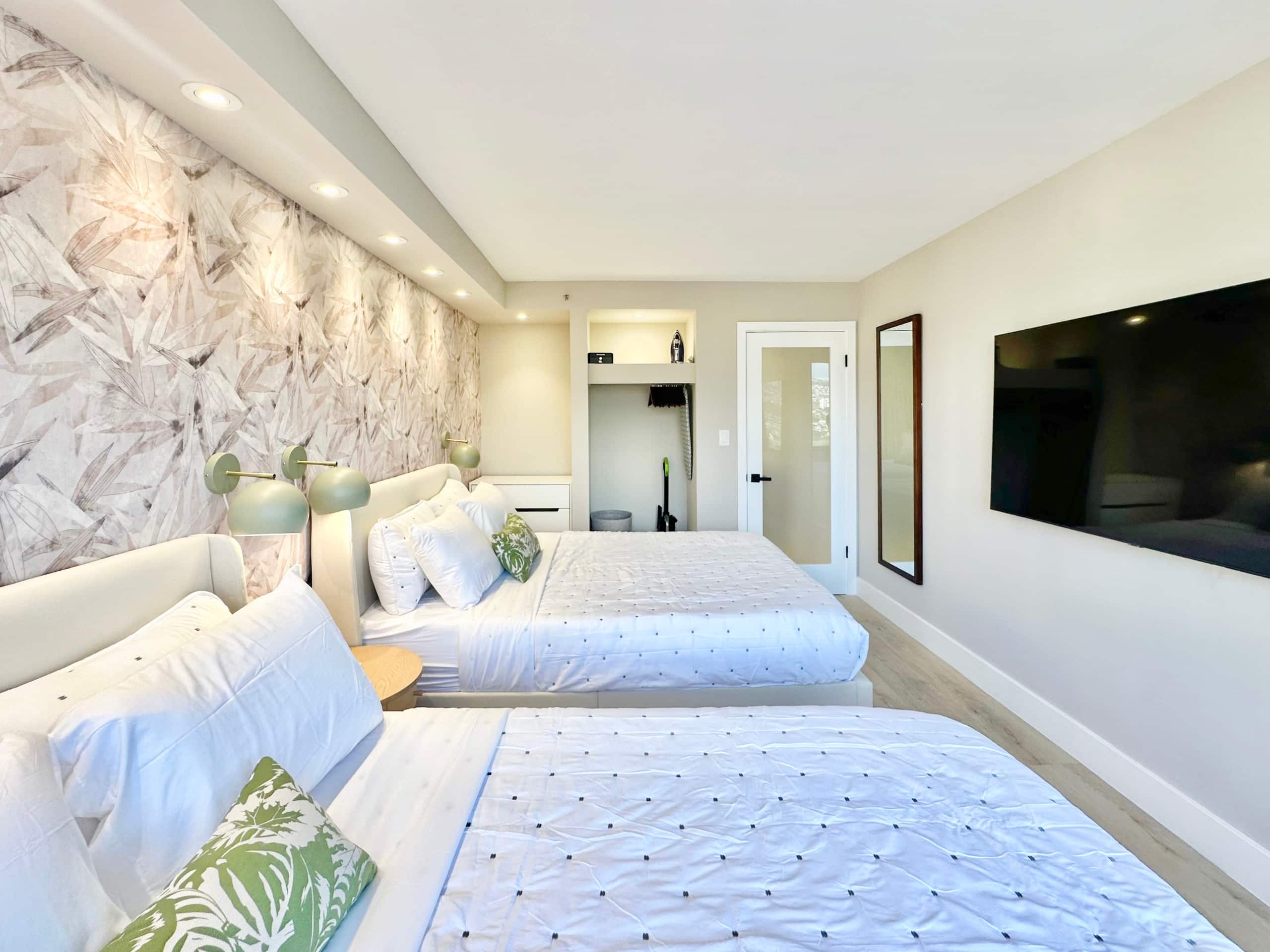 17F-Beautiful & Upscale-Waikiki Beach 1BR/Parking~ - Image 2