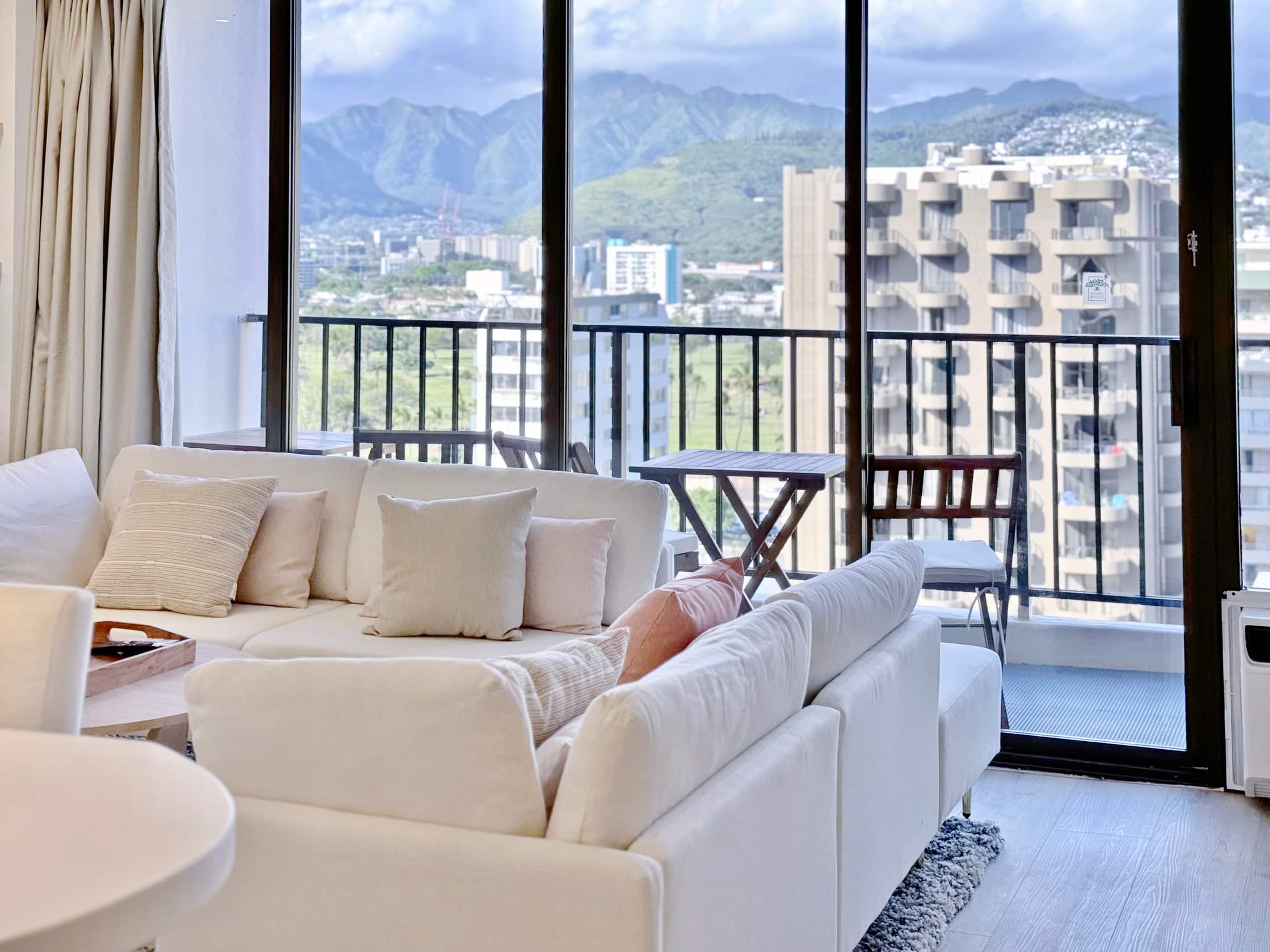 17F-Beautiful & Upscale-Waikiki Beach 1BR/Parking~ - Image 14