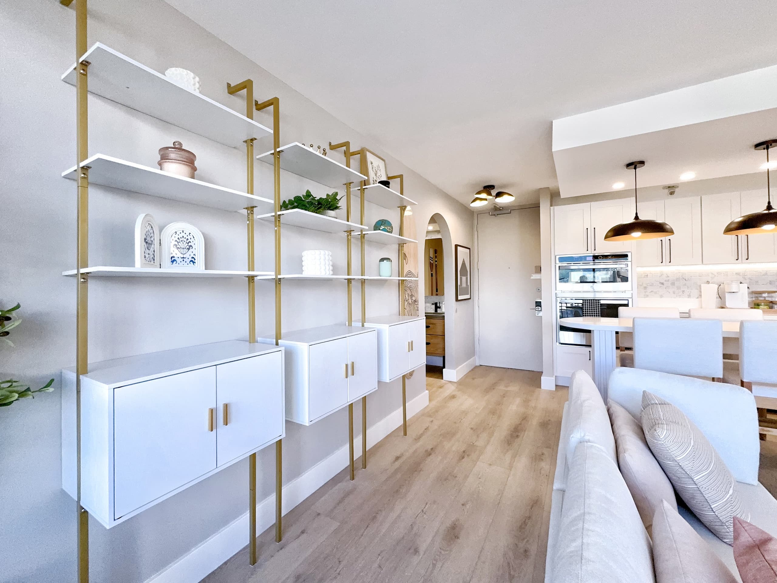 17F-Beautiful & Upscale-Waikiki Beach 1BR/Parking~ - Image 15