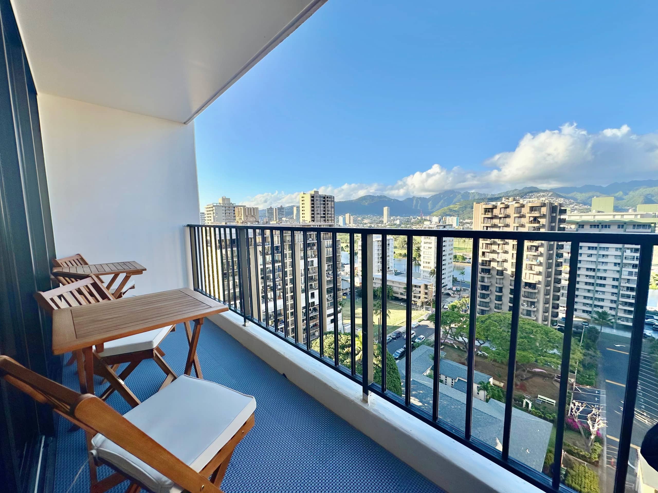 17F-Beautiful & Upscale-Waikiki Beach 1BR/Parking~ - Image 46