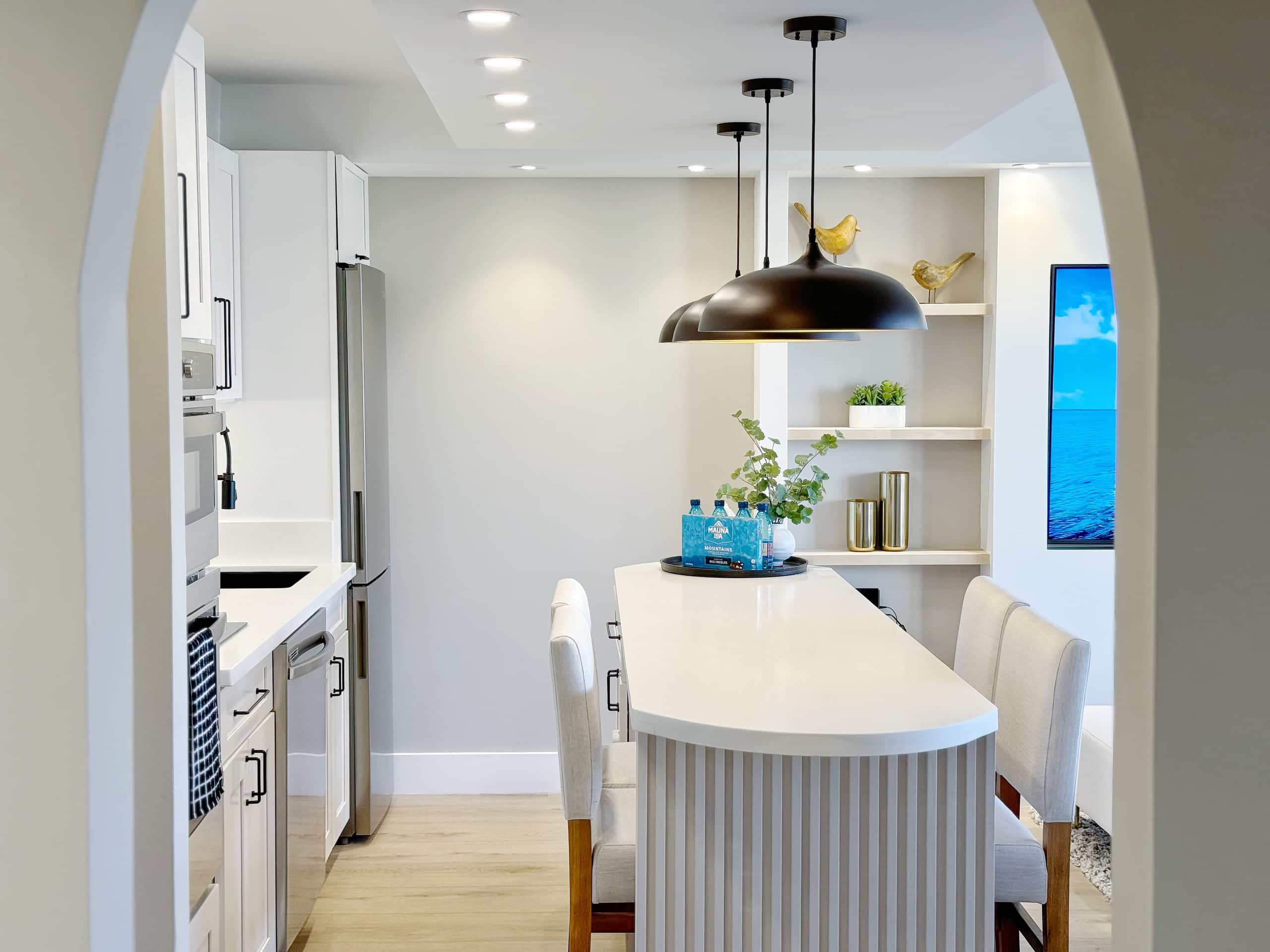 17F-Beautiful & Upscale-Waikiki Beach 1BR/Parking~ - Image 7