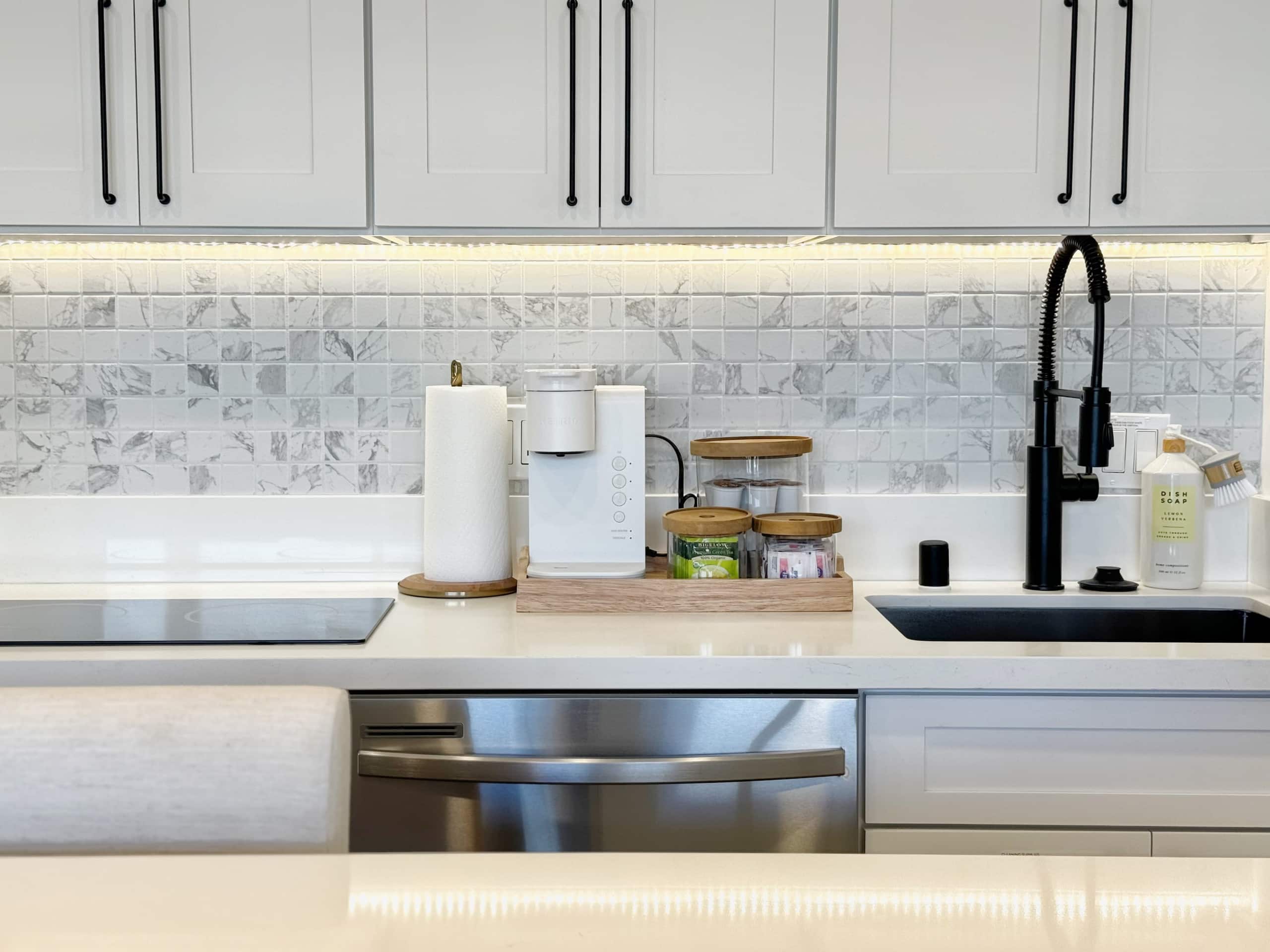 17F-Beautiful & Upscale-Waikiki Beach 1BR/Parking~ - Image 24
