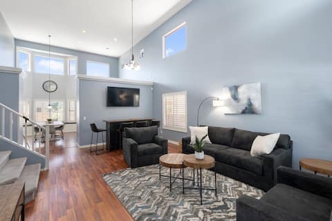 Top performing Airbnb: Private Oasis | Pool, Fire Pit, Hot Tub & BBQ in Avondale