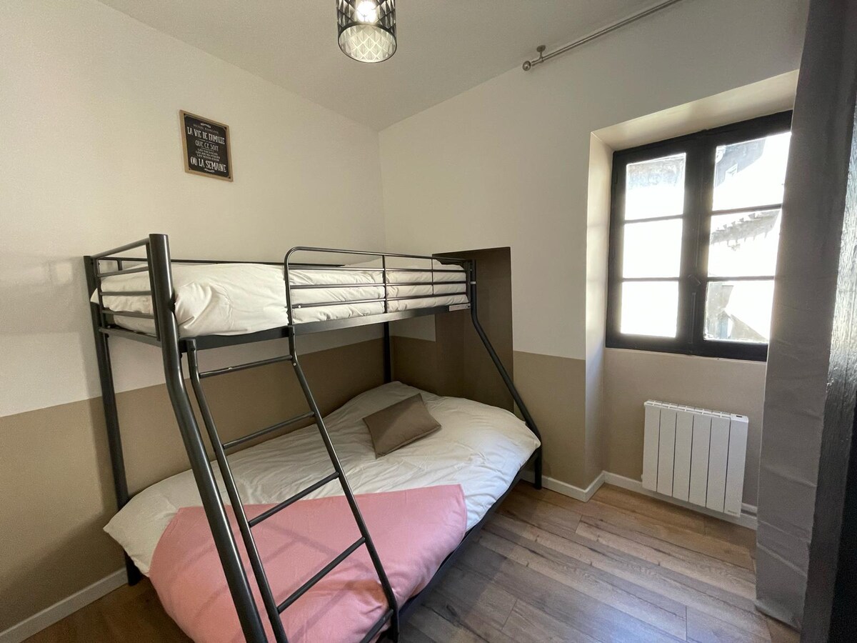 საძინებელი 2