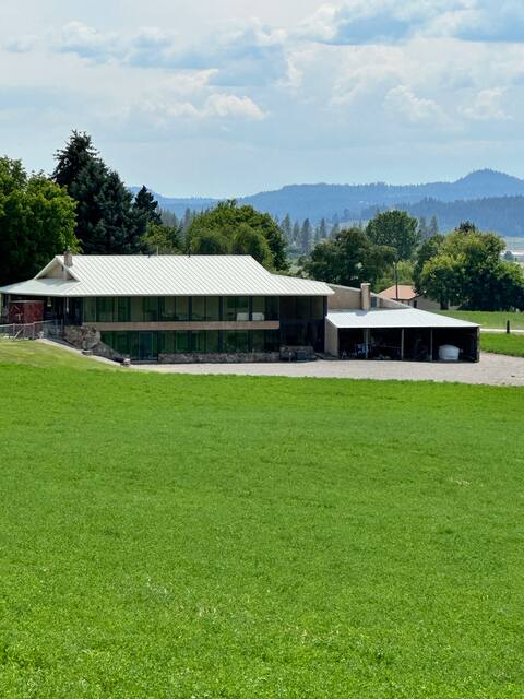Great Group Ski House On Flowery Trail