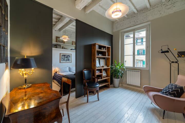 Sant’Ambrogio Duplex gallery image 2