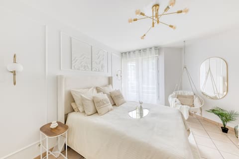 Beautiful apartment in the south of Paris