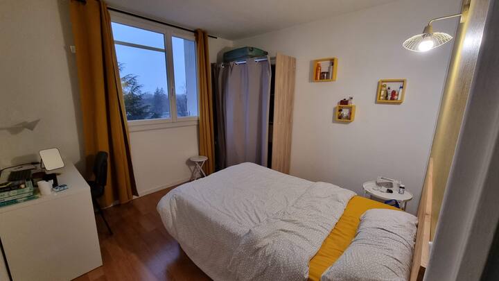 Chambre jaune