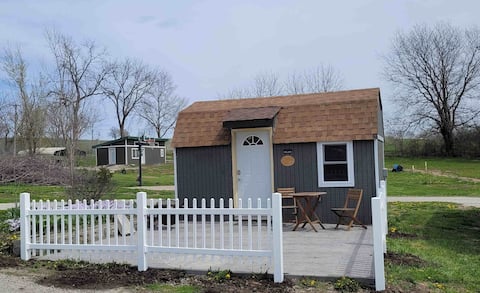 Unique Tiny Cabin
