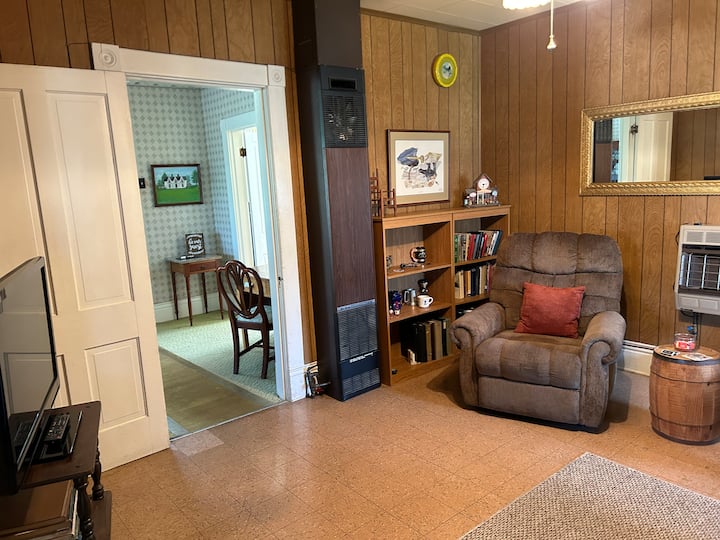 Dnevni boravak 2.  Smart TV s mogućnošću Wi-Fi veze.