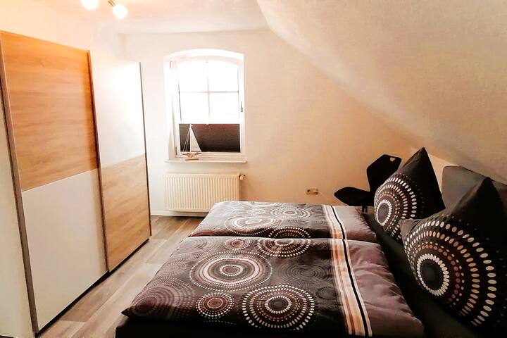 Dormitorio 1 con cama doble