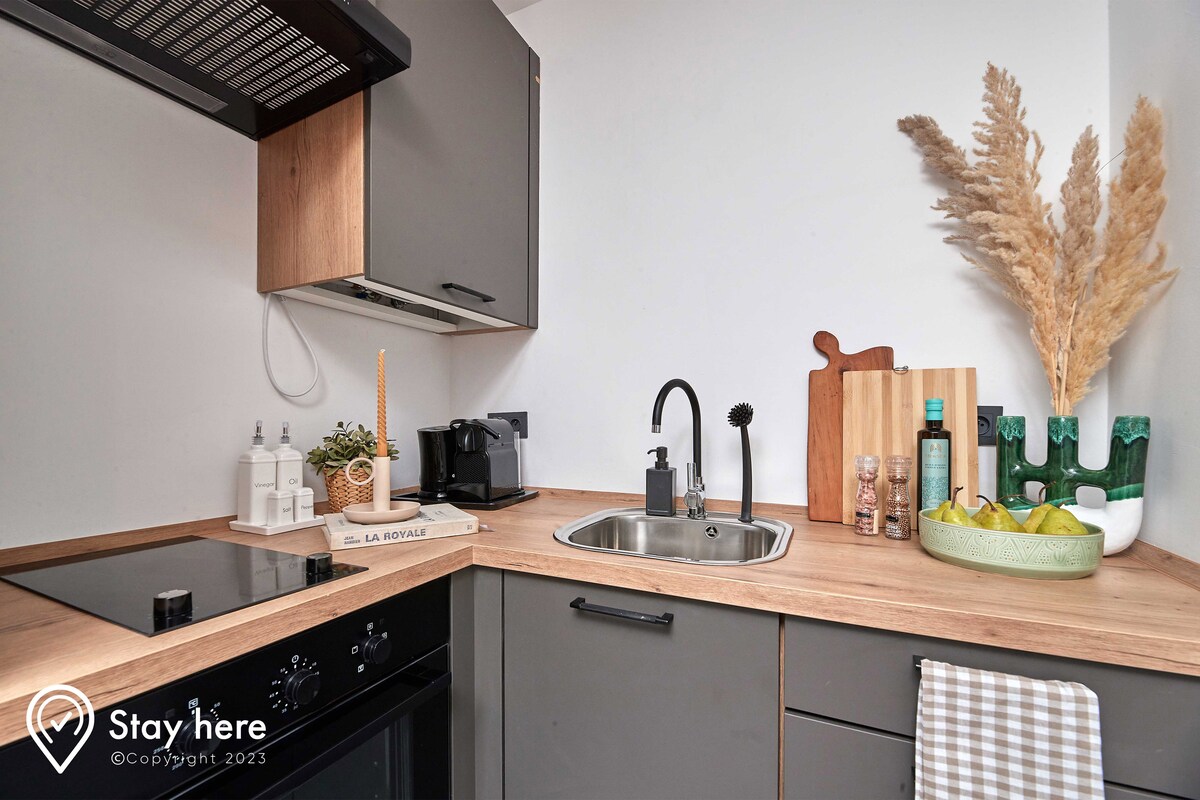 Rental unit in Casablanca  1 bedroom  1 bed  1 bath - image 4