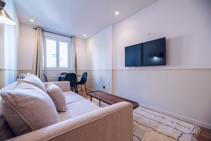 Great Flat In Asnières, Close To Paris - Colombes