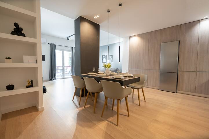 Spacious 3BR apartment in Pagkrati -Pr9-