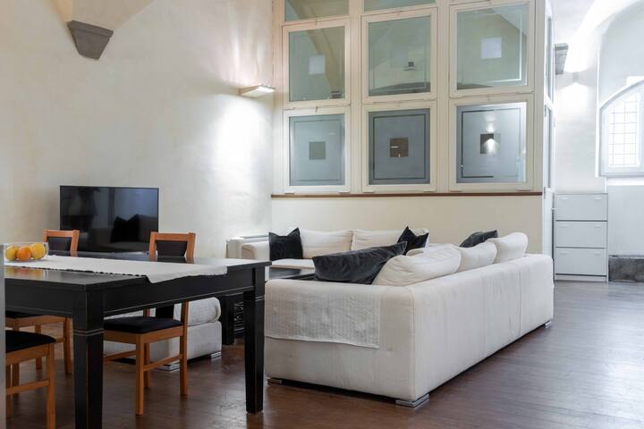 Ponte Vecchio Dream House gallery image 2