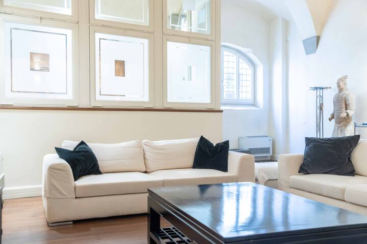 Ponte Vecchio Dream House gallery image 3