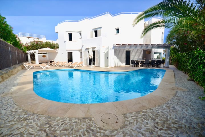 Esmeralda Ibiza style villa