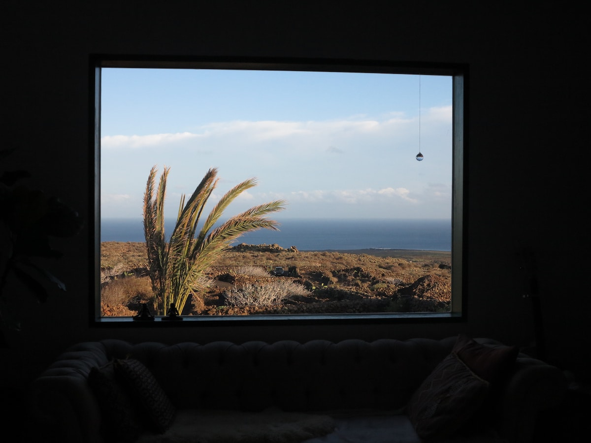 Top Airbnb: Casa No Tiempo. Descanso&Naturaleza. in Haría