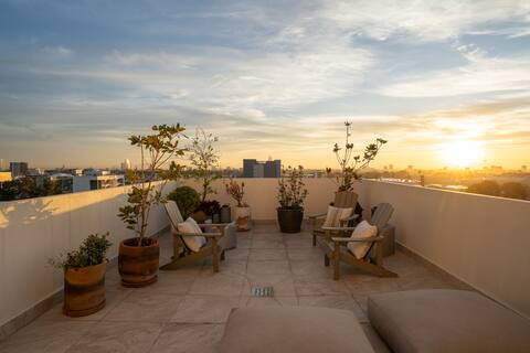Comfortable Apartments Welcome Groups of 16 People