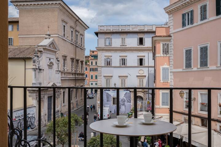 Luxury apartment in Trastevere gallery image 3