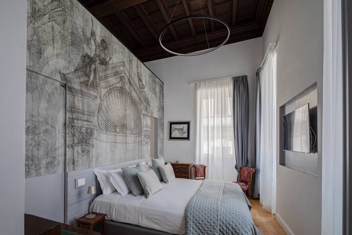 Luxury apartment in Trastevere gallery image 2