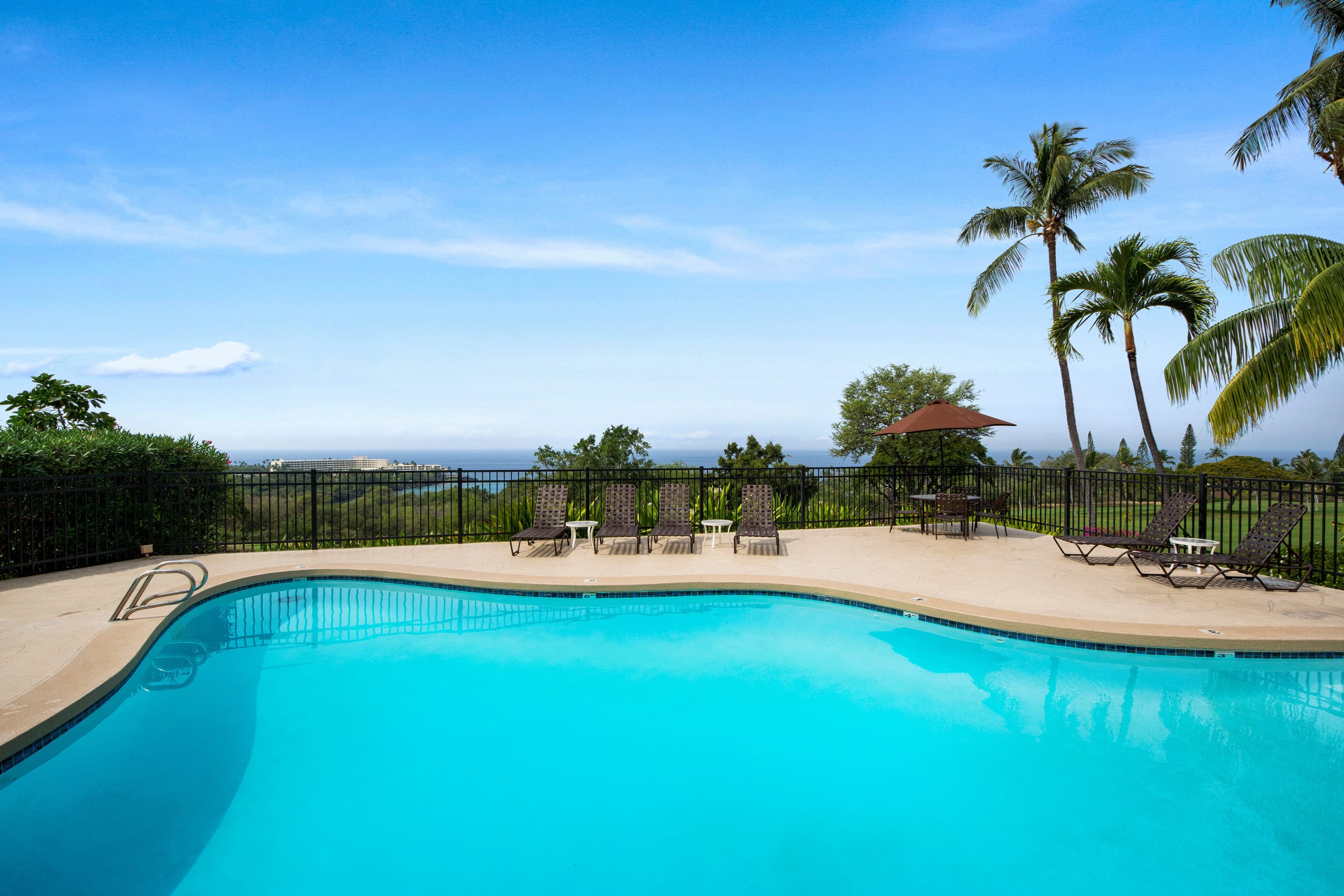 Condo in Kailua-Kona · ★4.97 · 3 bedrooms · 4 beds · 2 baths - Image 41