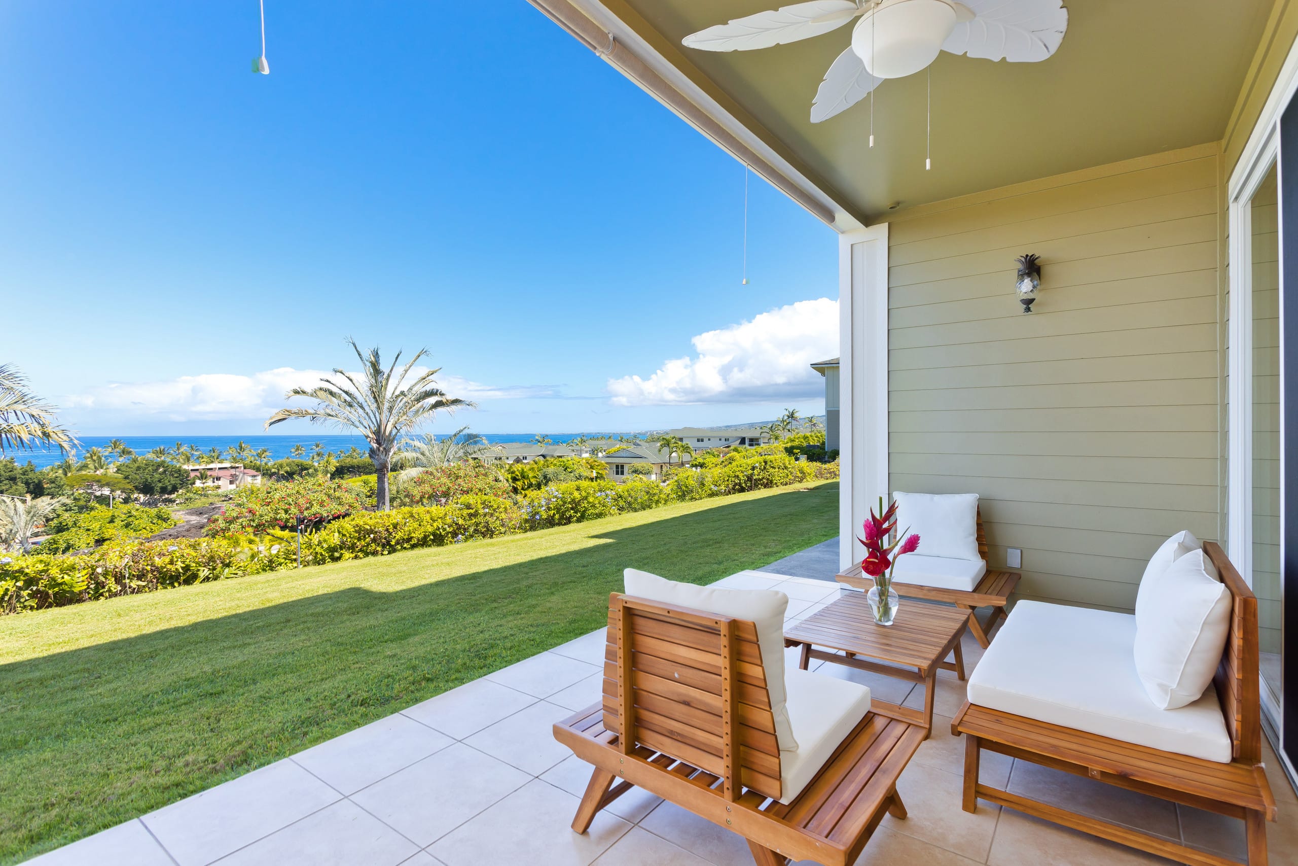 Townhouse in Kailua-Kona · ★5.0 · 3 bedrooms · 3 beds · 2.5 baths - Image 25