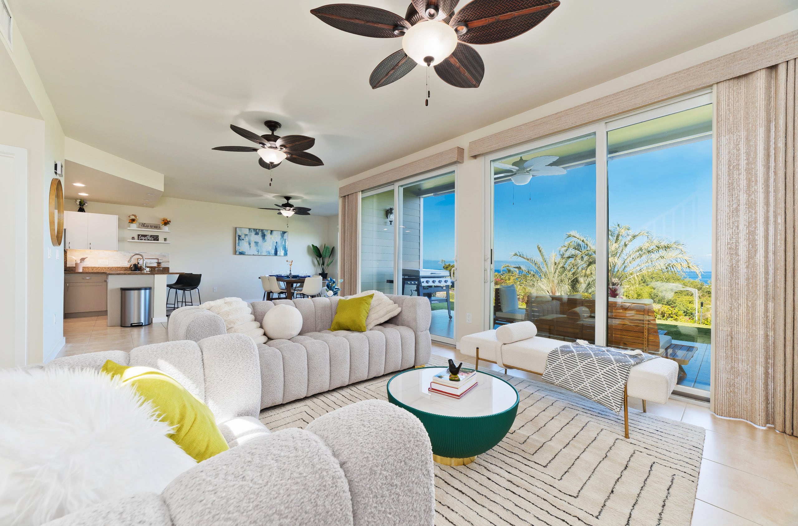 Townhouse in Kailua-Kona · ★5.0 · 3 bedrooms · 3 beds · 2.5 baths - Image 1
