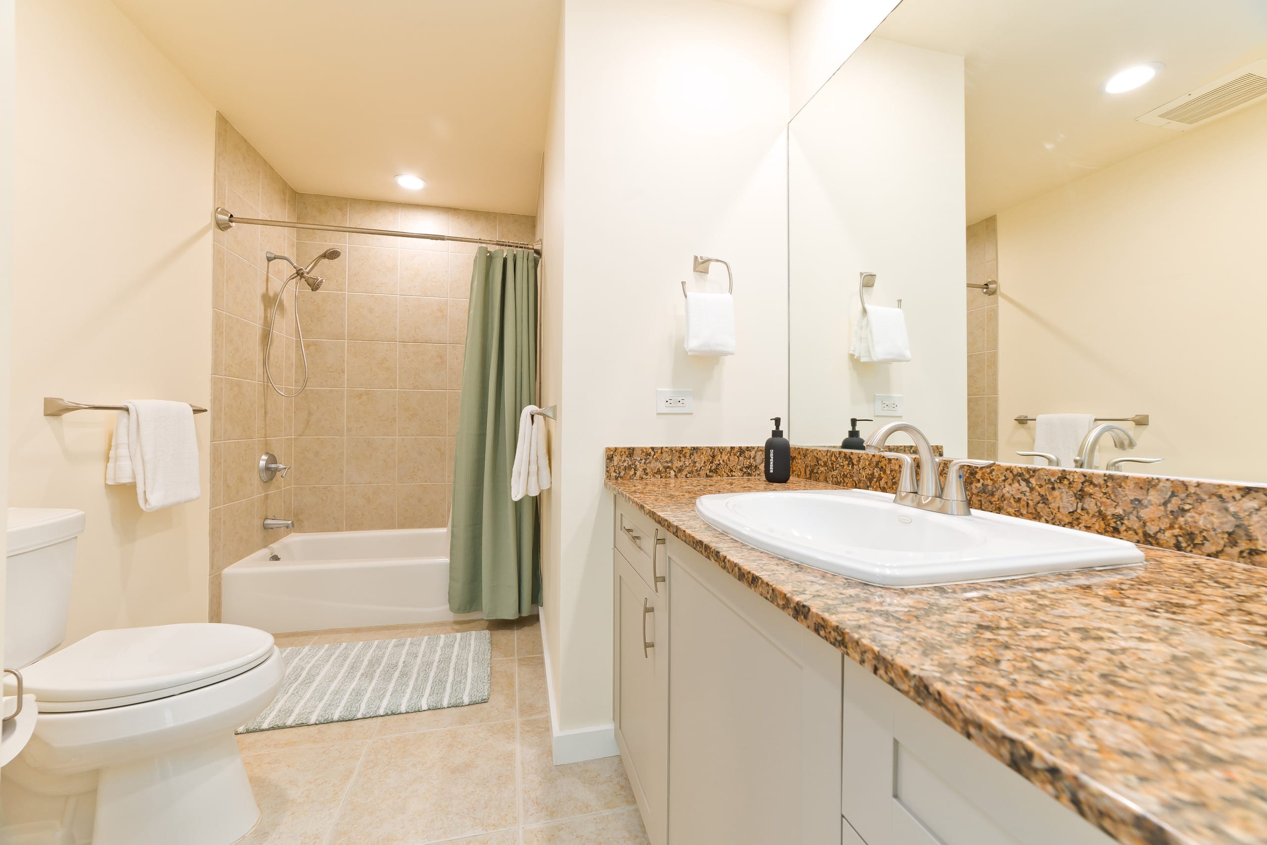 Townhouse in Kailua-Kona · ★5.0 · 3 bedrooms · 3 beds · 2.5 baths - Image 23