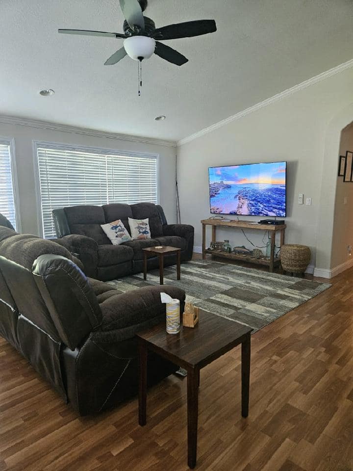 The Creekside House - Gold Beach, OR