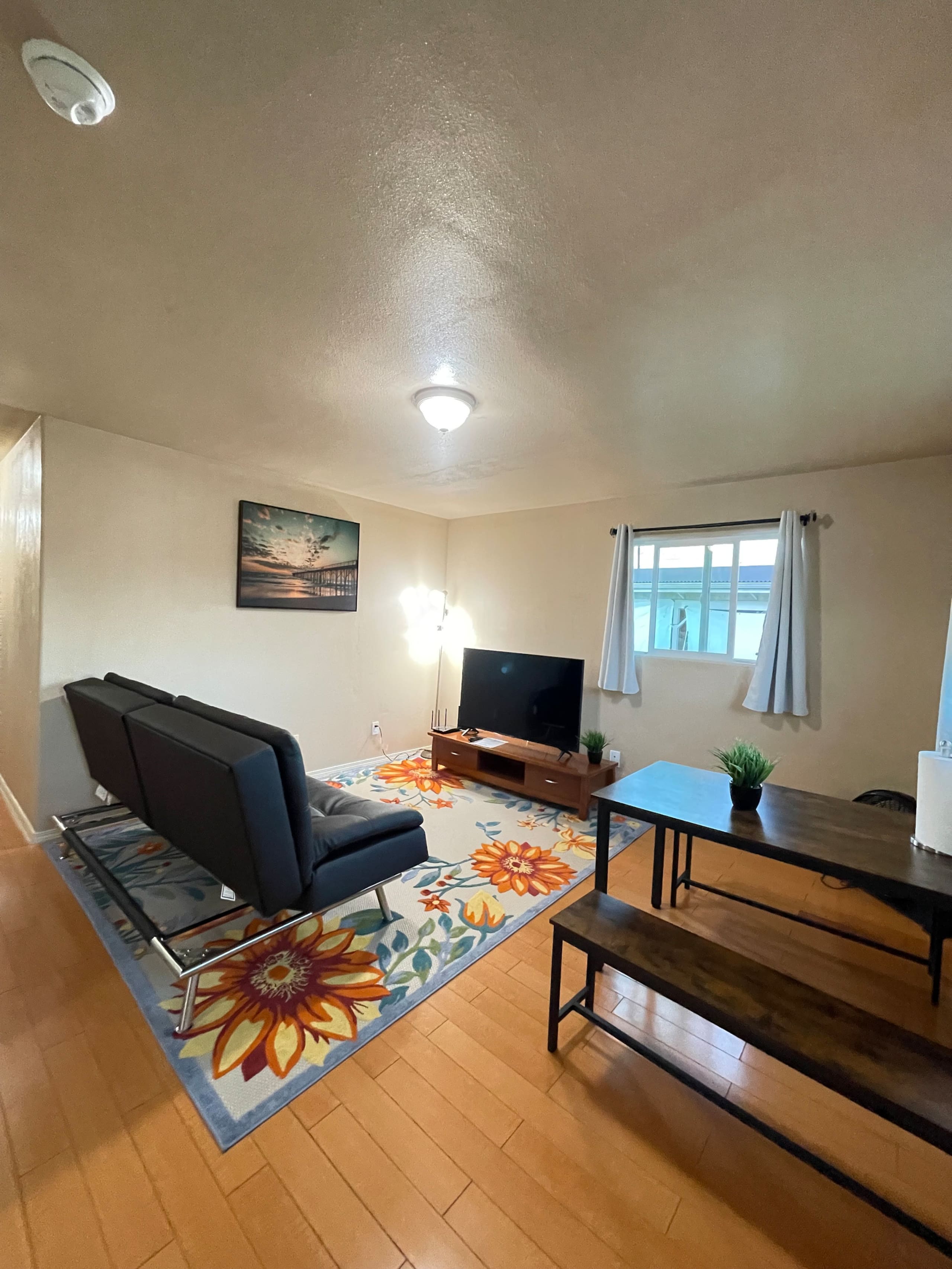 Home in Hilo · ★4.85 · 2 bedrooms · 2 beds · 1 shared bath - Image 5