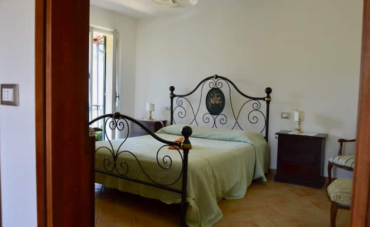 Dhomë gjumi 2