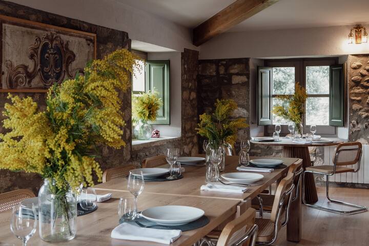 Renovated Rural Estate (Masia) gallery image 3