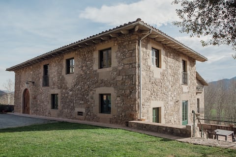 Renovated Rural Estate (Masia)