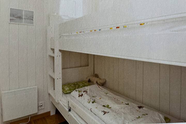 Chambre 3. Lits superposés