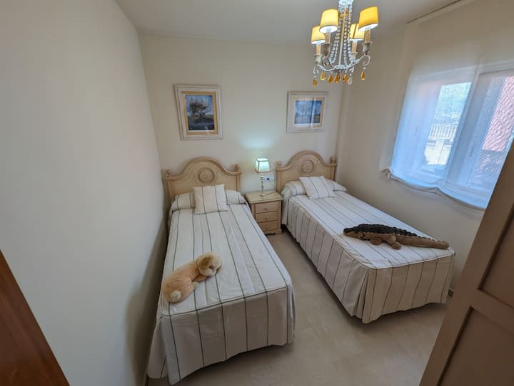 საძინებელი 4