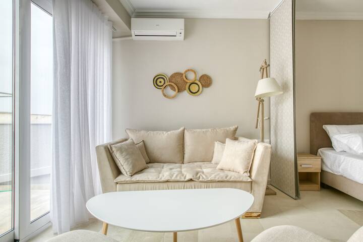 Avra – Premium Acropolis view – Family bedroom gallery image 3