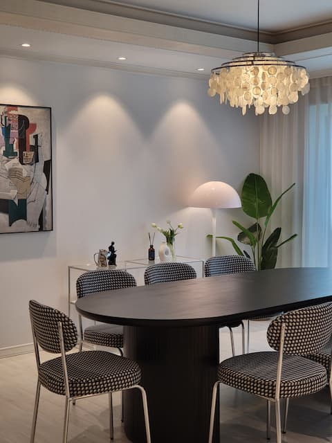 Modern Century ~ "Heart Signal 2" ~ Duplex 70 pyeong / Baseball field, group welcome