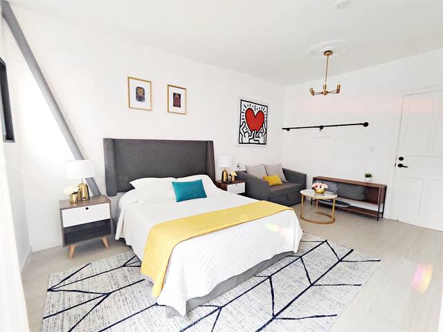 Luxury Living for Groups – 4BR House +Loft+Terraza gallery image 5