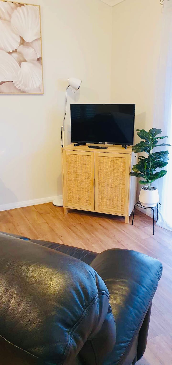 Nanarup Chalets -Sun
Stra63301r17m19g - Albany