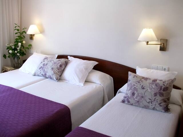 RVHotels Avenida managed Airbnb listing 2