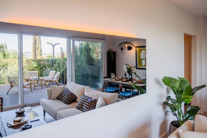 Bosphorus Private Garden Suite gallery image 5