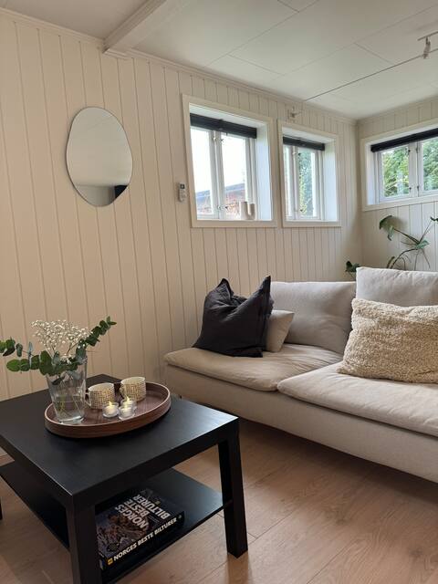 Successful Airbnb property: Cozy 68 sqm Apartment near Aker solutions. in Stord