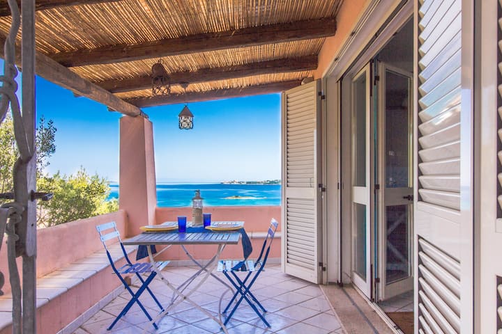 Guesthost - Apt Near La Conia Beach W Parking - Arzachena