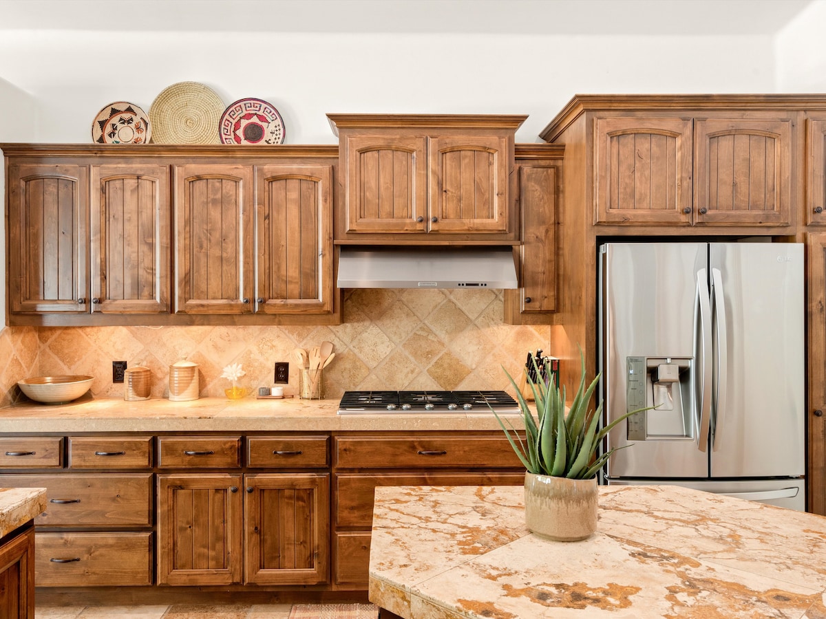 Luxury Sonoran Desert Retreat – Photo 14