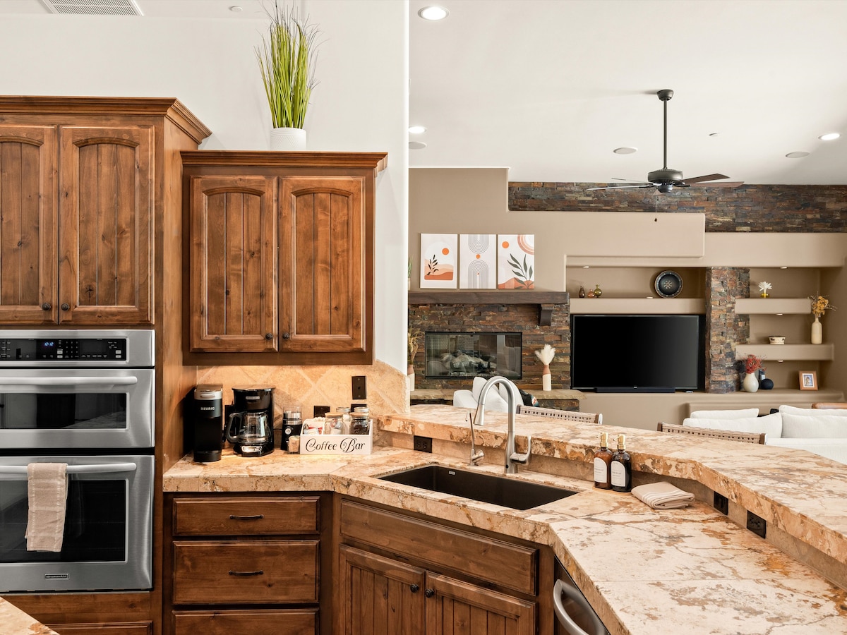 Luxury Sonoran Desert Retreat – Photo 13
