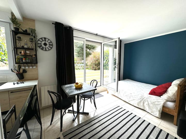 Beau Studio Avec Jardin & Parking, M° 14 - Ivry-sur-Seine