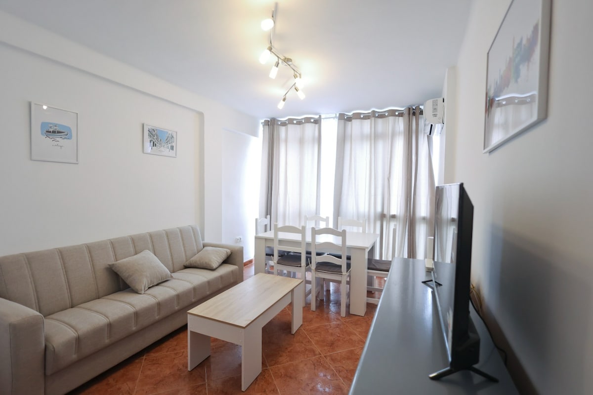 Popular Airbnb listing: Check point La Unión apartment near metro station in La Princesa